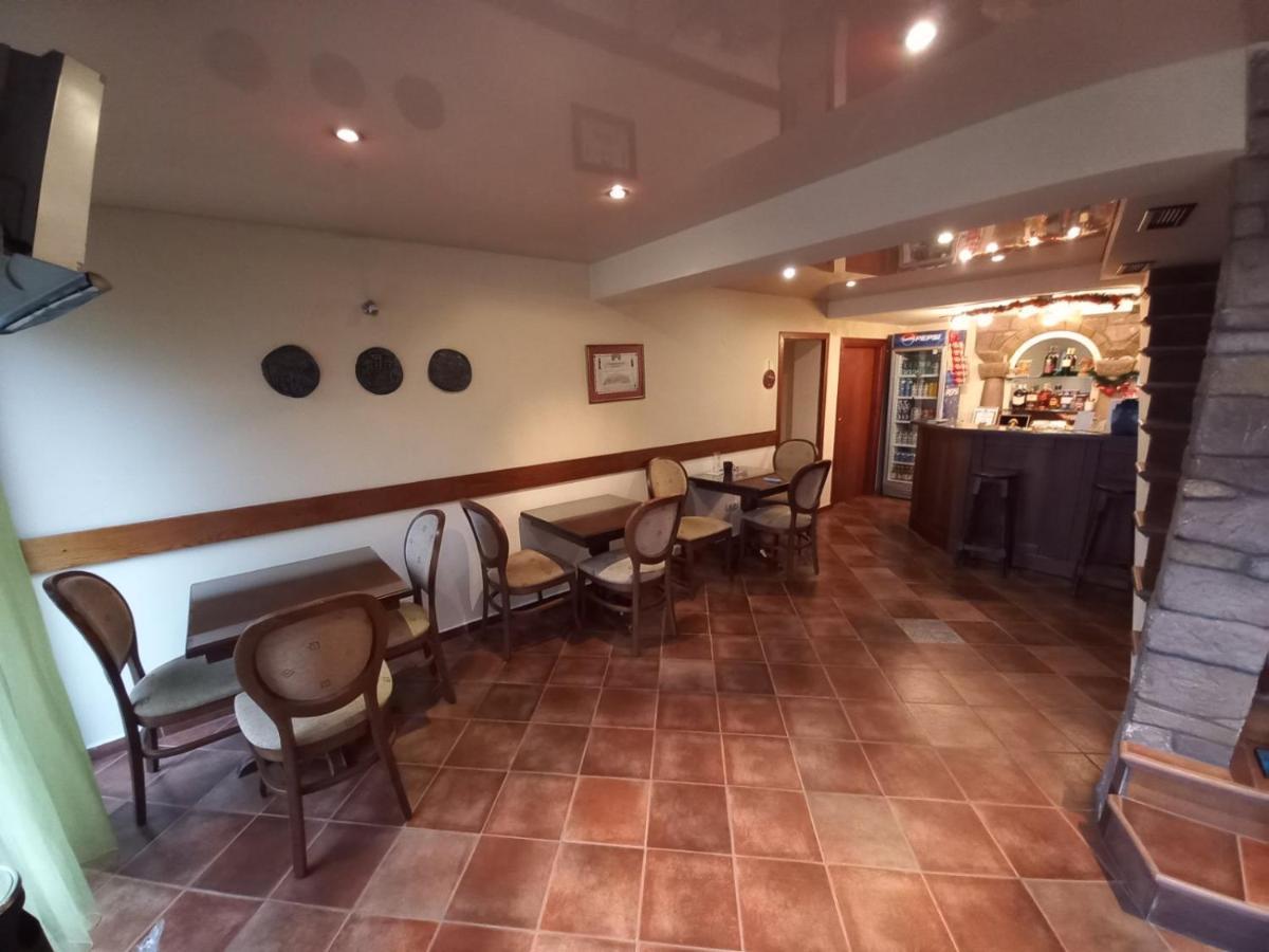 Hotel Bolyari Veliko Tarnovo Luaran gambar