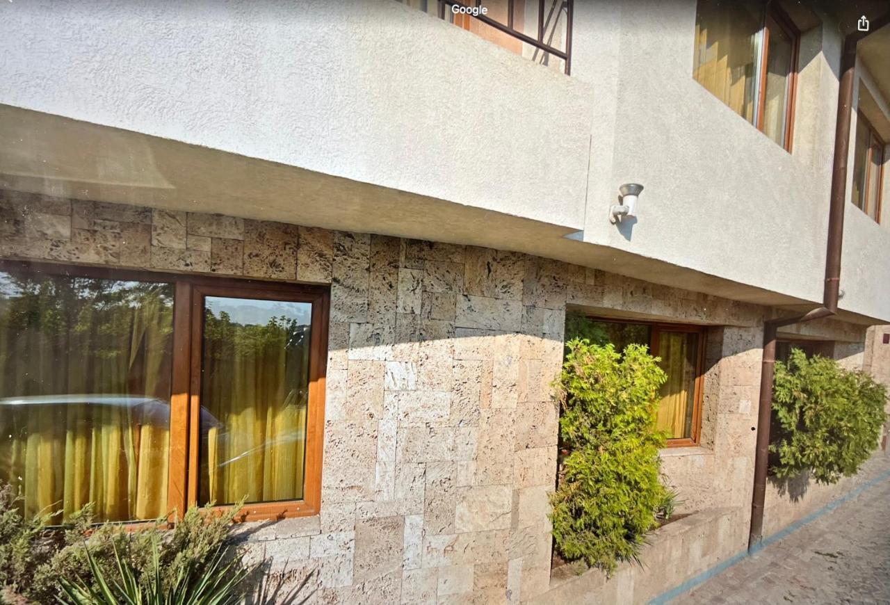 Hotel Bolyari Veliko Tarnovo Luaran gambar